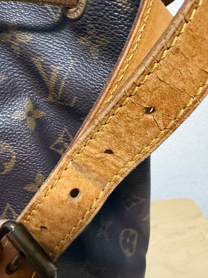 LV ルイヴィトン ノエ M42224 AR1900 モノグラム　巾着バッグ