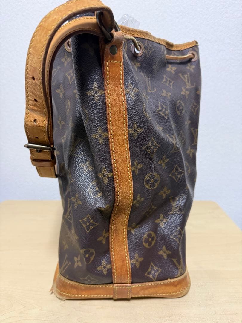 LV ルイヴィトン ノエ M42224 AR1900 モノグラム　巾着バッグ