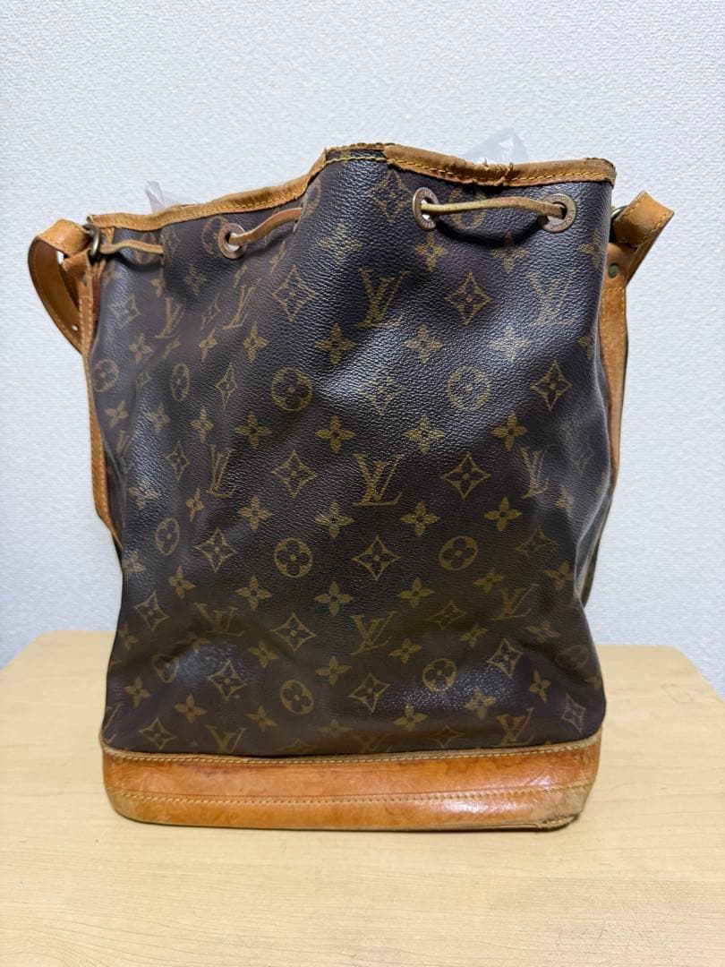 LV ルイヴィトン ノエ M42224 AR1900 モノグラム　巾着バッグ