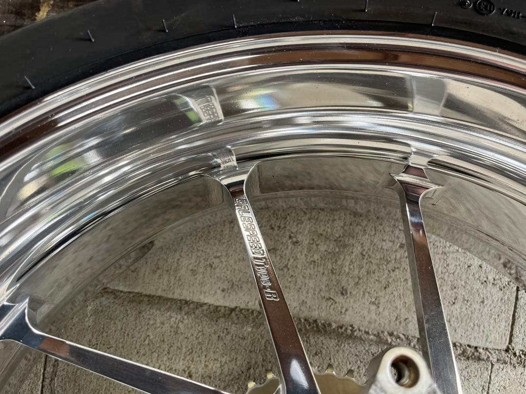 cb1300sb cb1300sf ゲイルスピード タイプR 前後ホイール　廃盤