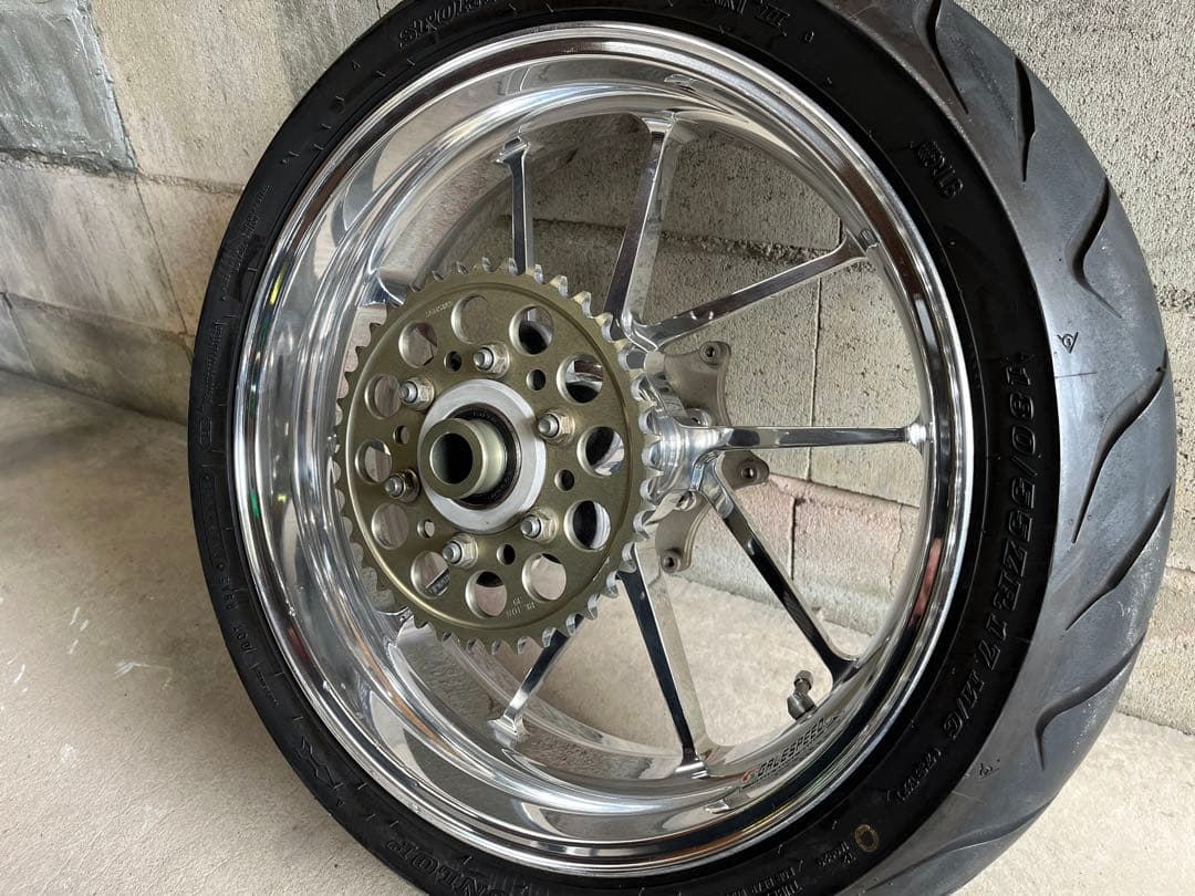 cb1300sb cb1300sf ゲイルスピード タイプR 前後ホイール　廃盤