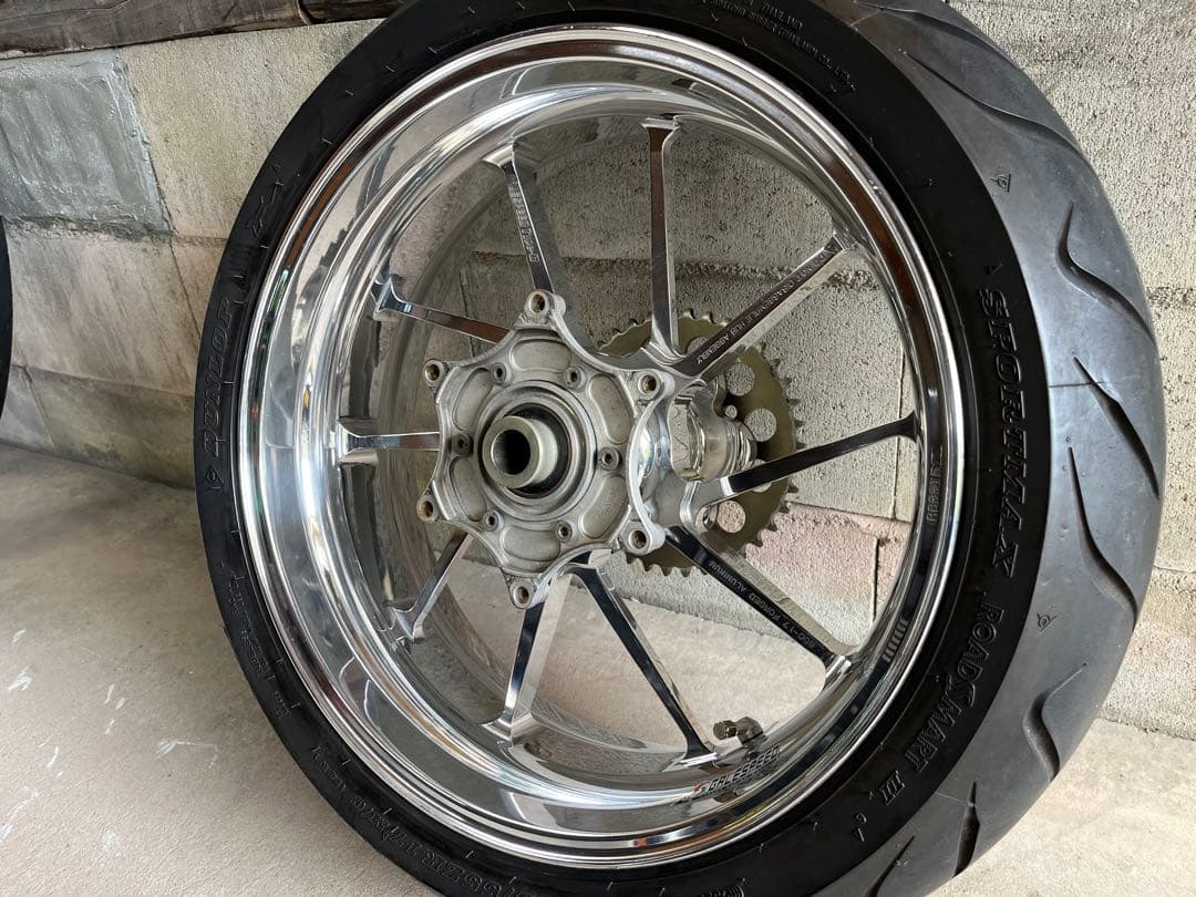 cb1300sb cb1300sf ゲイルスピード タイプR 前後ホイール　廃盤