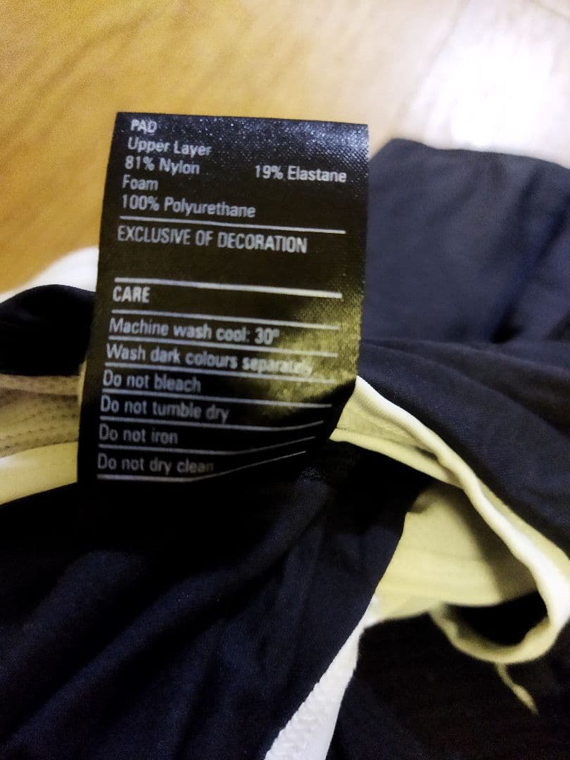 ラファ　ライトウェイトビブショーツ