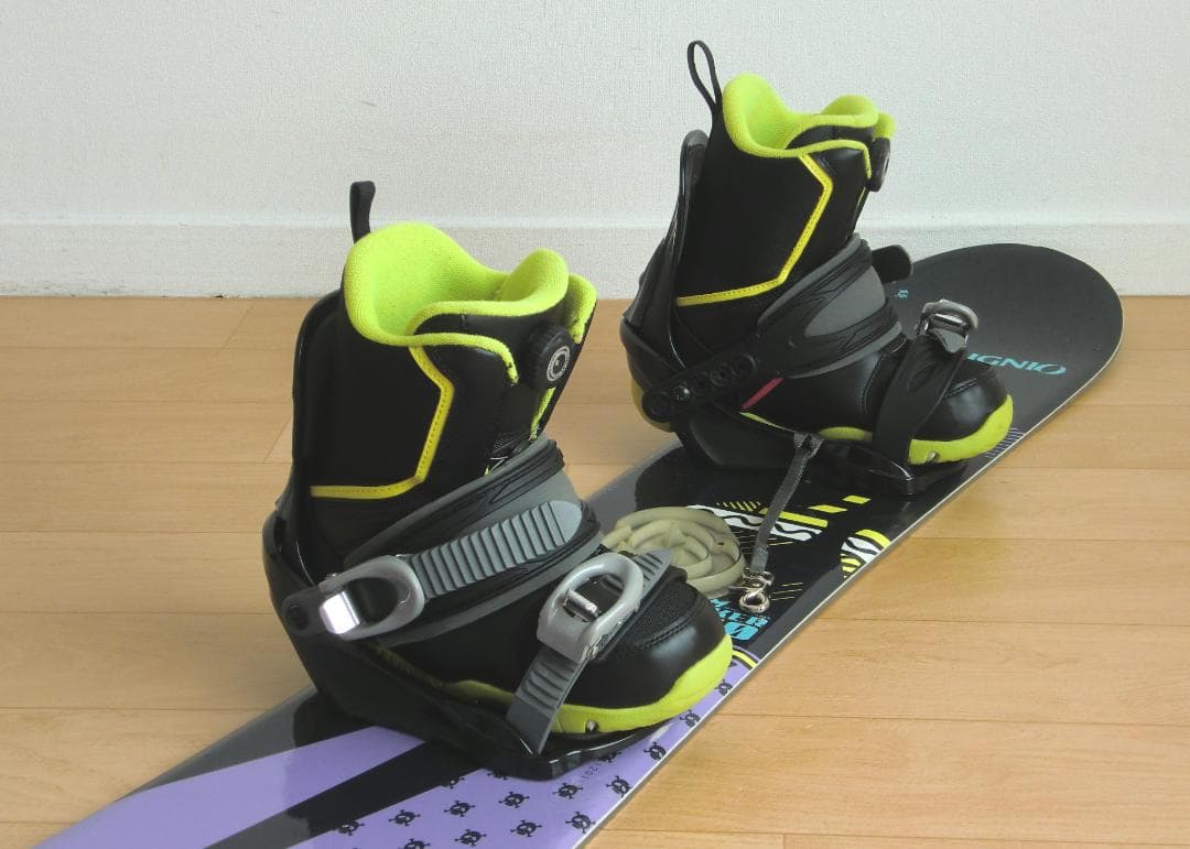 ■■1月限定■送料無料■IGNIO■子供用スノボセット■板110靴21-22■■
