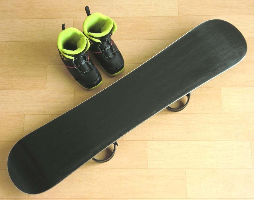 ■■1月限定■送料無料■IGNIO■子供用スノボセット■板110靴21-22■■