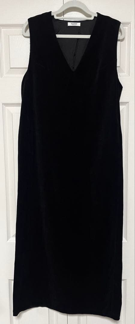 完売 MACPHEE コットンポリエステル ベロア Vネックワンピース