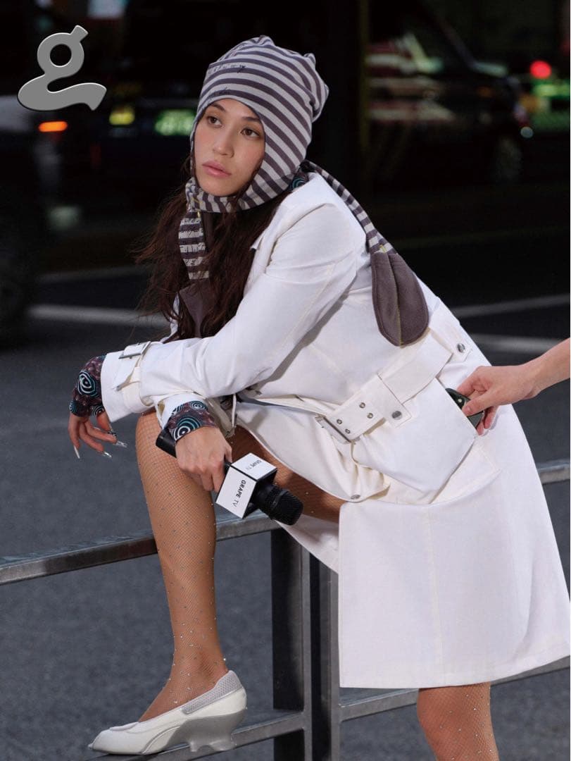 GRAPE グレーホワイトストライプフード付きスカーフハット（収納ポケット付き）