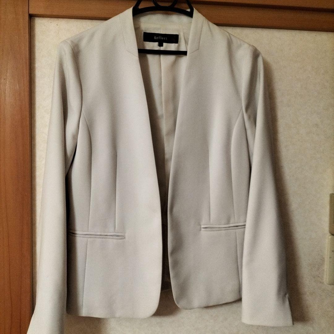 えみ　　Reflect　レディース　ノーカラージャケット