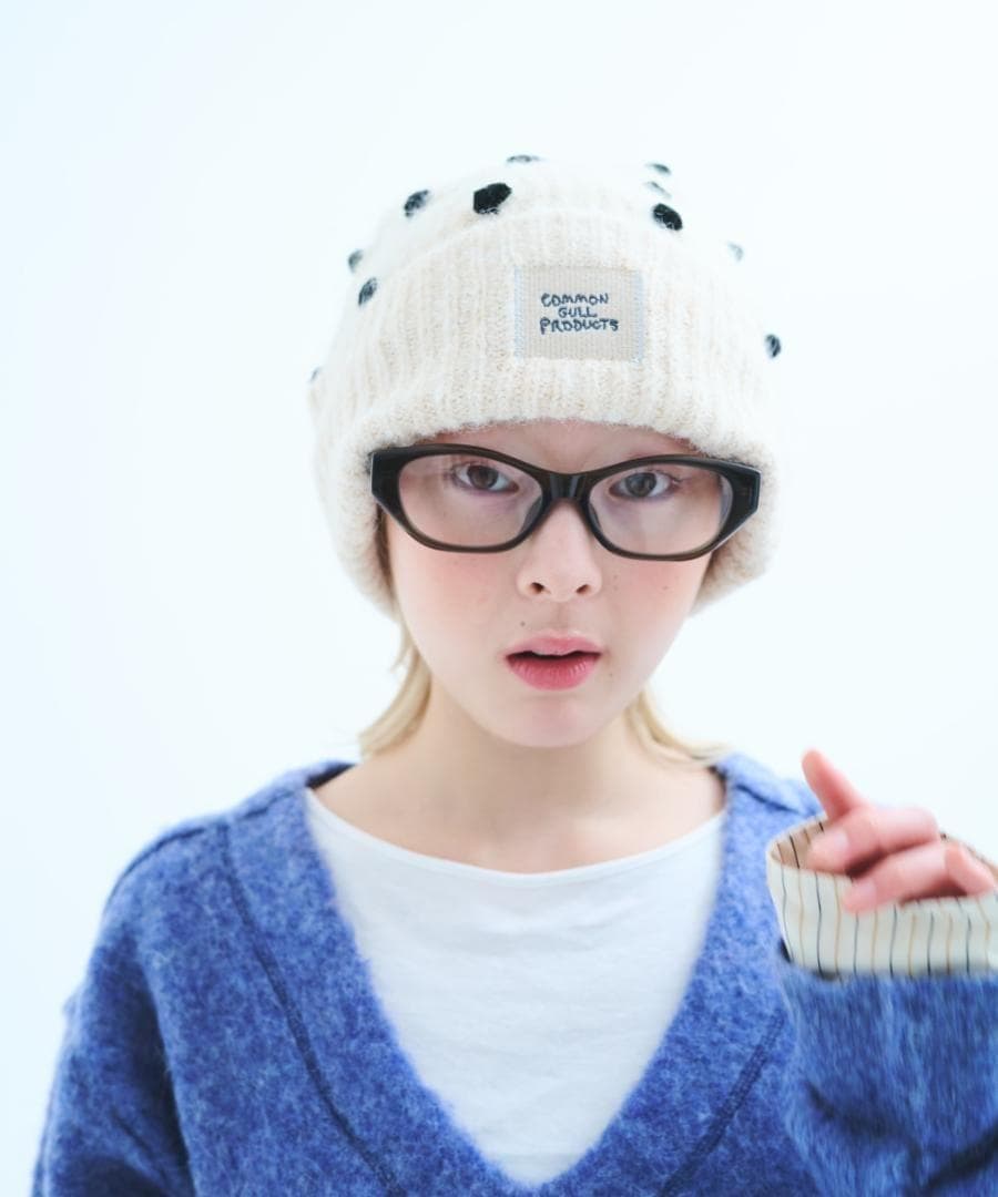 入手困難 新品未使用 コモンガルプロダクツ 記憶の中のガルニット帽弟子 ホワイト