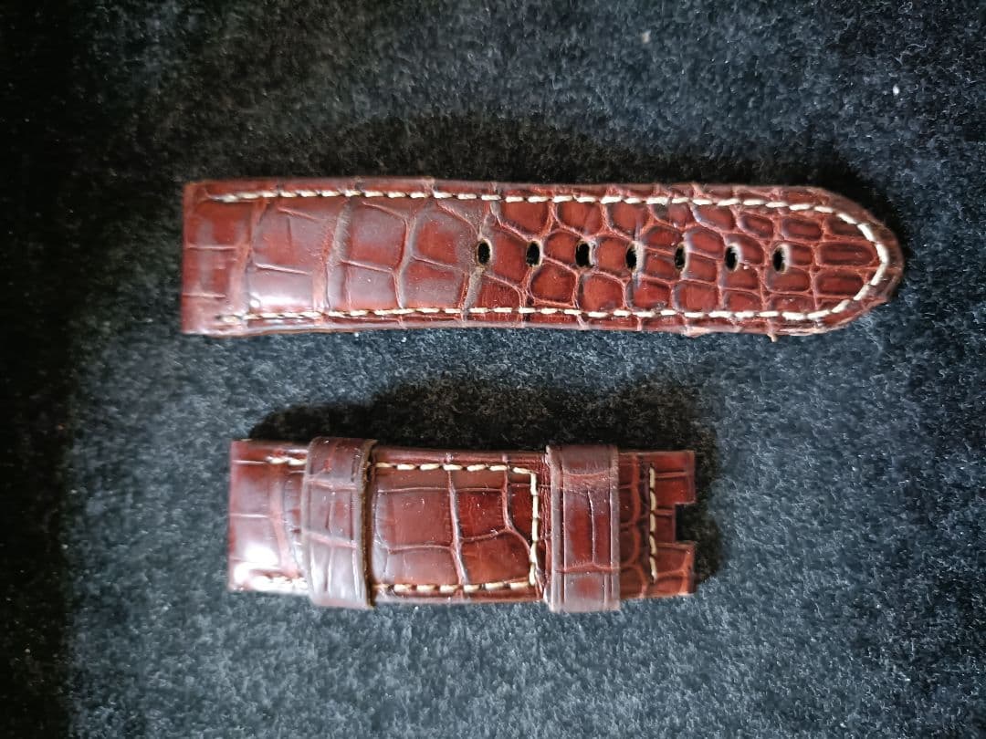 パネライ Dバックル用純正革ベルト PAM00111などに ケース径44mm用