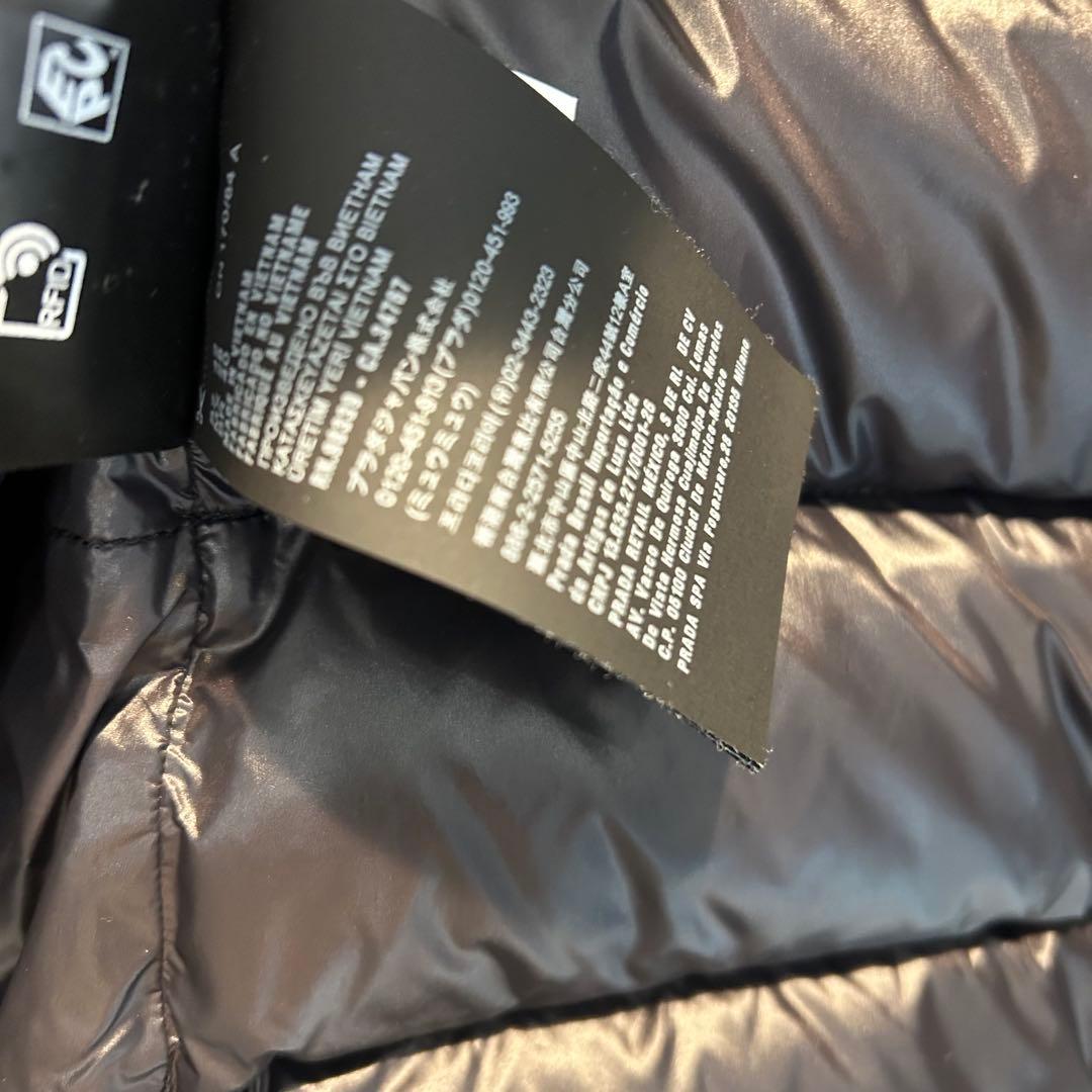 美品✨PRADA ダウン 三角ロゴプレート ダブルジップ 42 ブラック