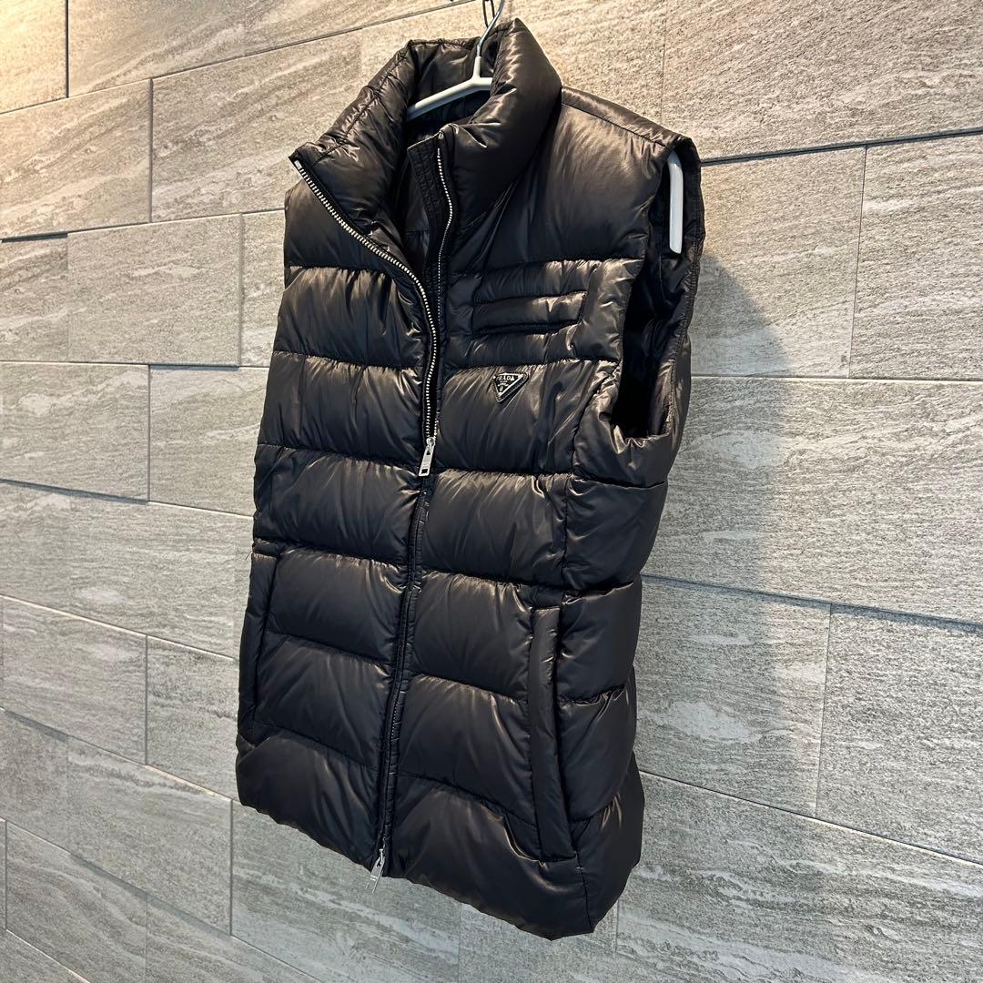 美品✨PRADA ダウン 三角ロゴプレート ダブルジップ 42 ブラック