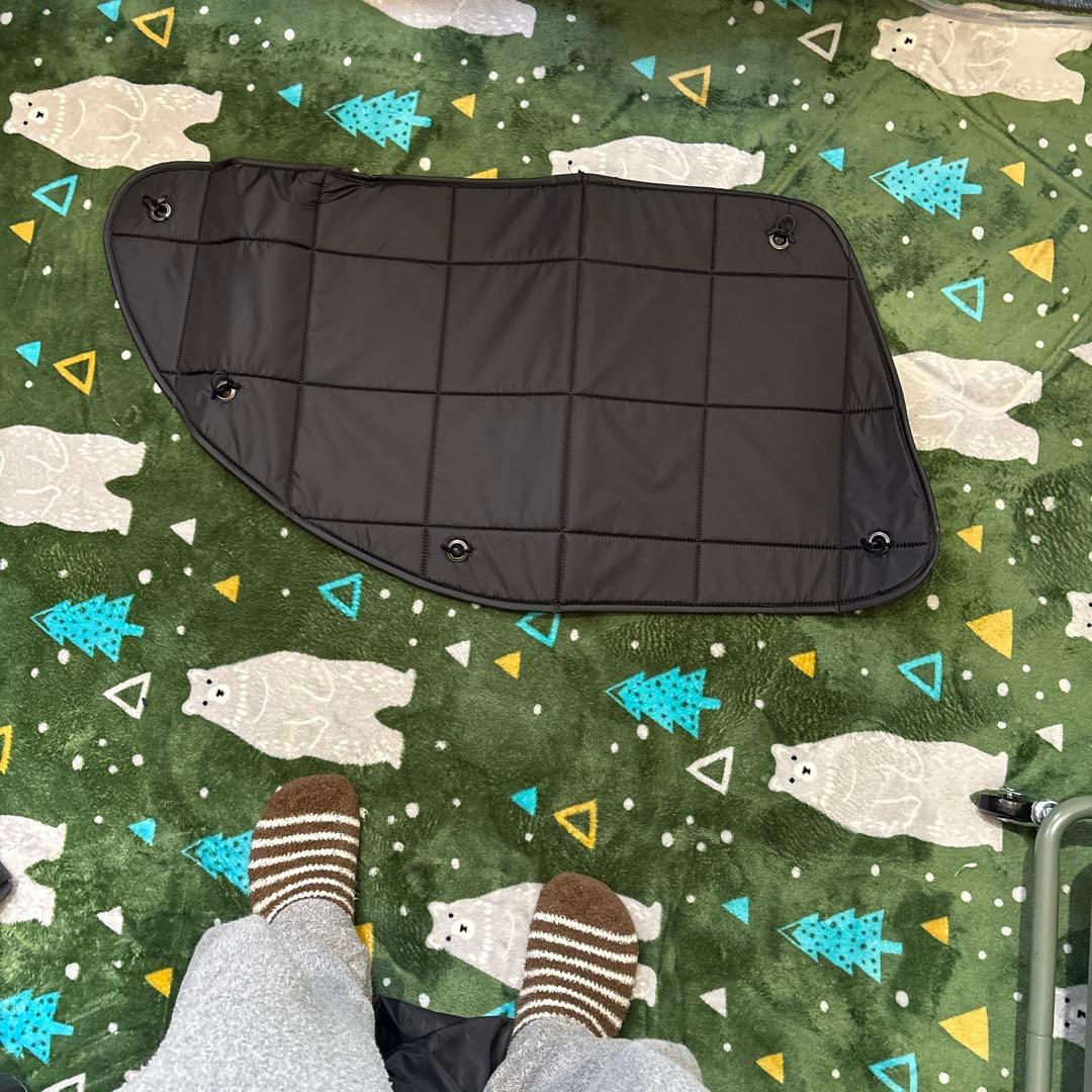 ハイエース用日差し防止マット