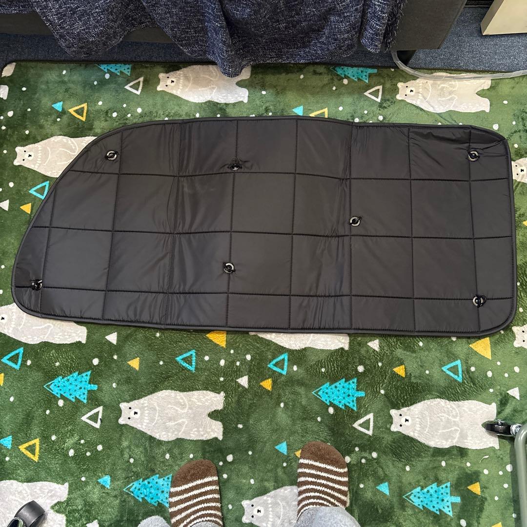 ハイエース用日差し防止マット