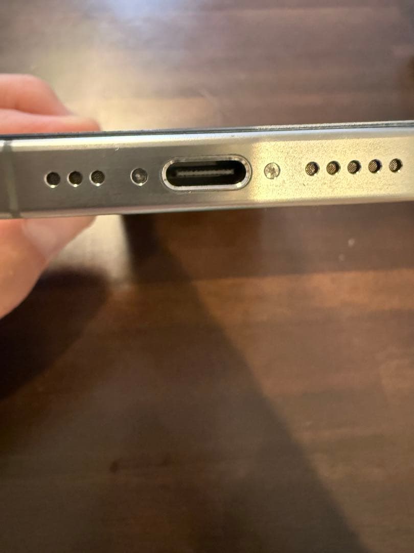 キ*カ様 Apple iPhone 15 Pro 128 ナチュラルチタニウム本