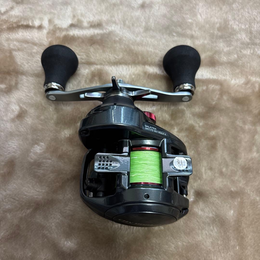 【極美品】シマノ 24スコーピオンMD301XGLHロングハンドルモデル