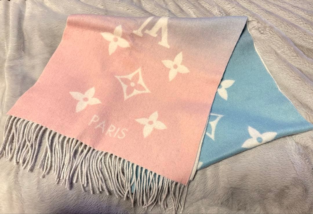 LOUIS VUITTON リバーシブルマフラー グレー ピンク