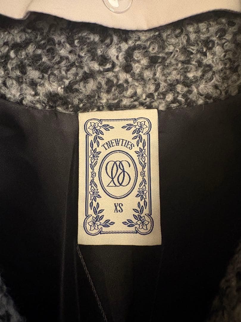 Tnewties 目と鼻と口を書き足してみた ドルマンスリーブジャケット XS