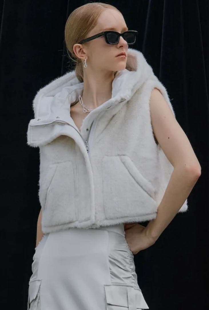 GlamLips2WAY リバーシブル ショート ベスト★NEW発売【新品】