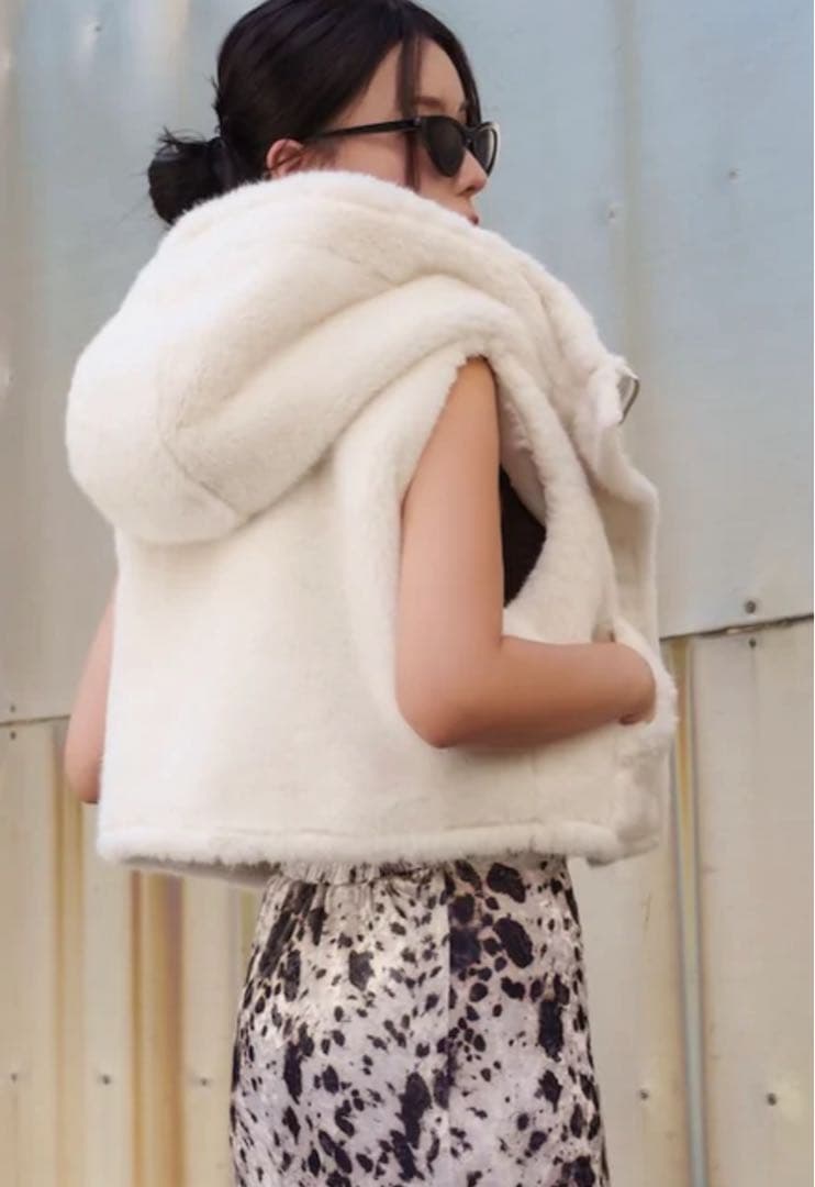 GlamLips2WAY リバーシブル ショート ベスト★NEW発売【新品】