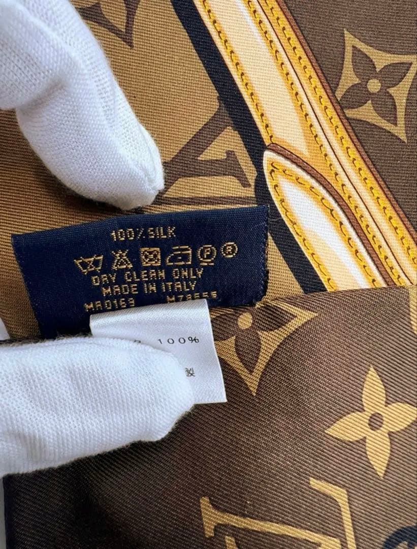 LOUIS VUITTON　スカーフ　ブラウン　モノグラム　ルイヴィトン