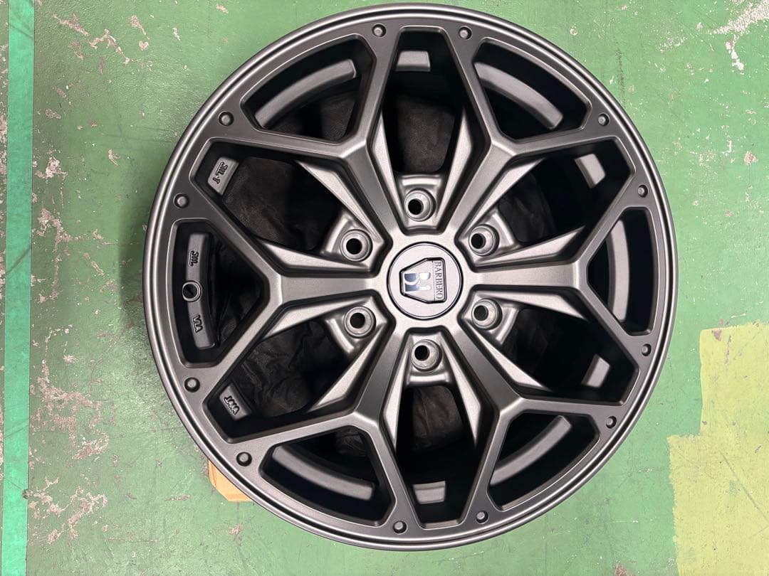 クリムソン　BARBERO バルベロ　S-HEX 200 ハイエース