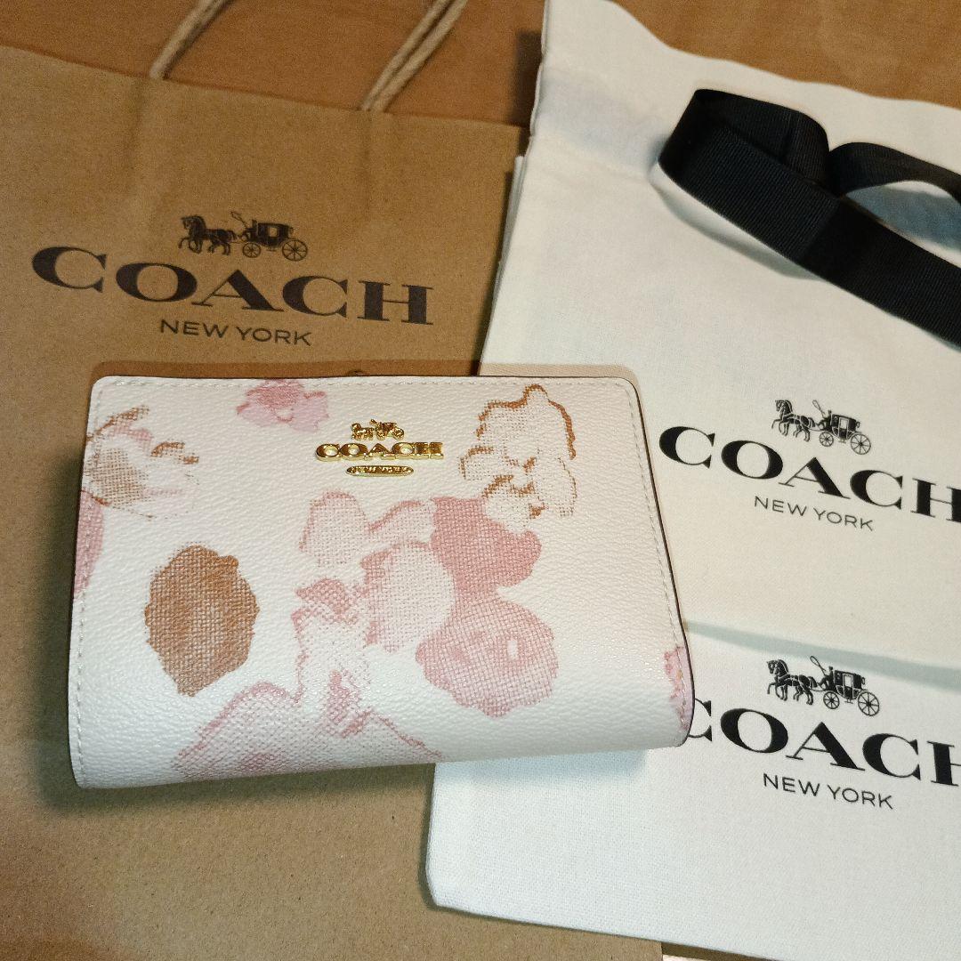 未使用COACH キスロック ミディアム二つ折り財布 日本限定フローラルプリント