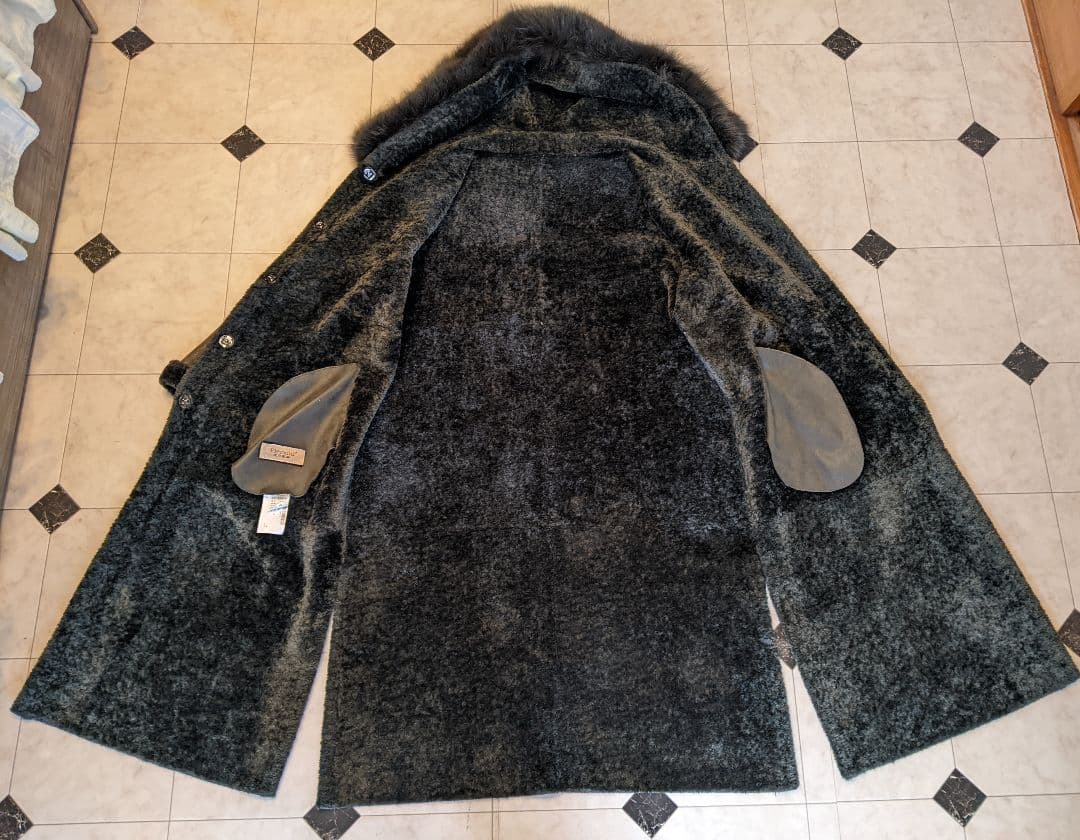 フェイクムートンロングコート フォックスファー付きフード 大きいサイズ 3XL