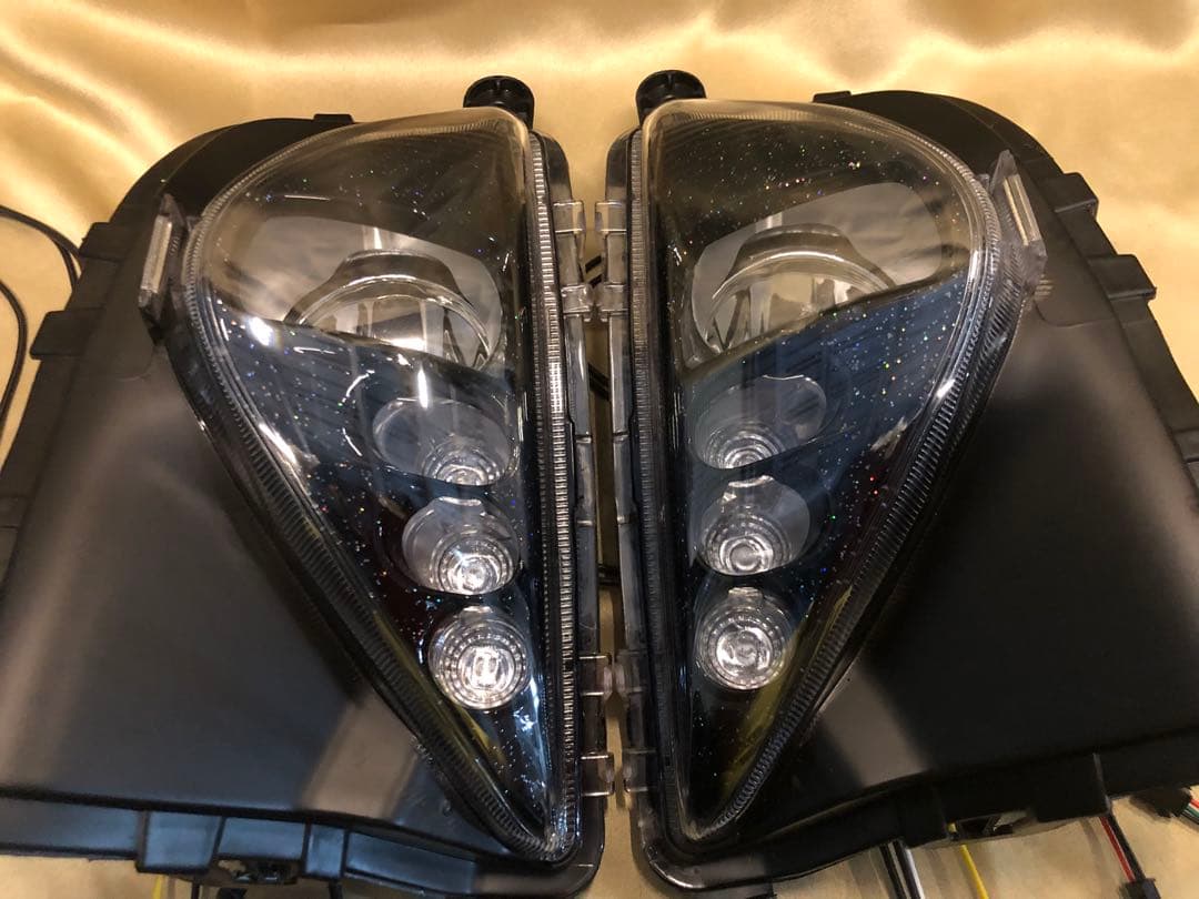 在庫1!プリウス50 ブラック+ラメAP RGBカラーチェンジ　h11バルブ交換