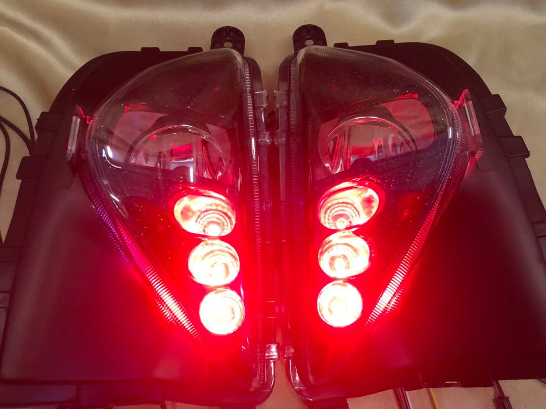 在庫1!プリウス50 ブラック+ラメAP RGBカラーチェンジ　h11バルブ交換