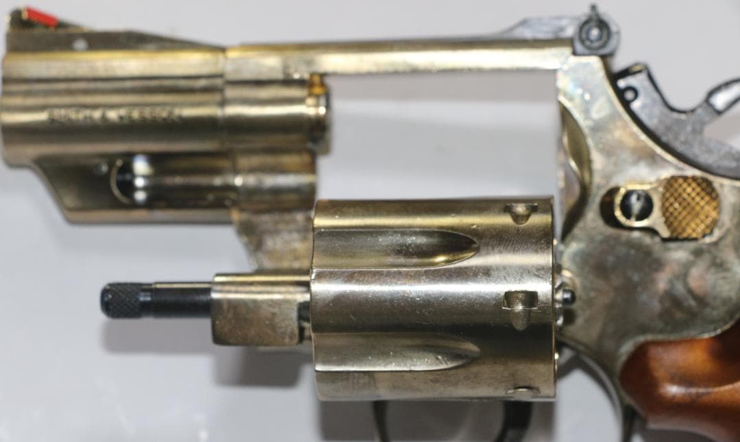 コクサイ金属製モデルガン　 S＆W Ｍ１９　マグナム２.5 インチ　SMG合法品