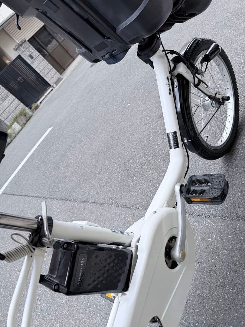 子供乗せ　3人　パナソニック　電動アシスト自転車 チャイルドシート付き ホワイト