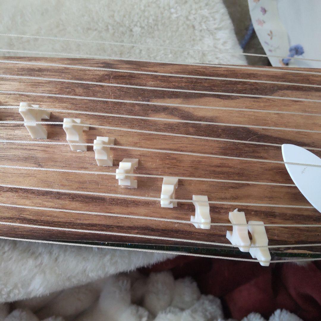 値下げ　ミニお琴　13弦　約42㌢短琴　お琴の手引き付き　弾いて学ぶ　実用品