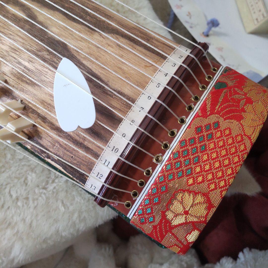 値下げ　ミニお琴　13弦　約42㌢短琴　お琴の手引き付き　弾いて学ぶ　実用品