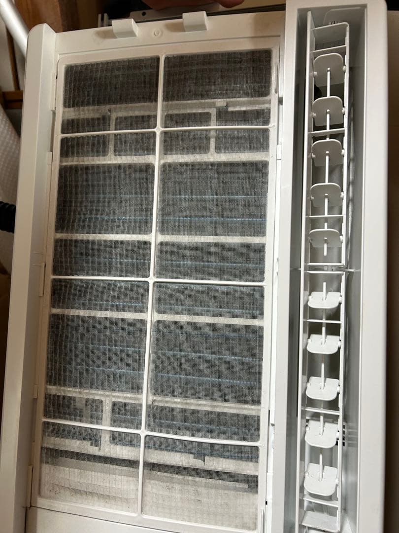 美品　Haier ルームエアコン JA-16W 2022年製