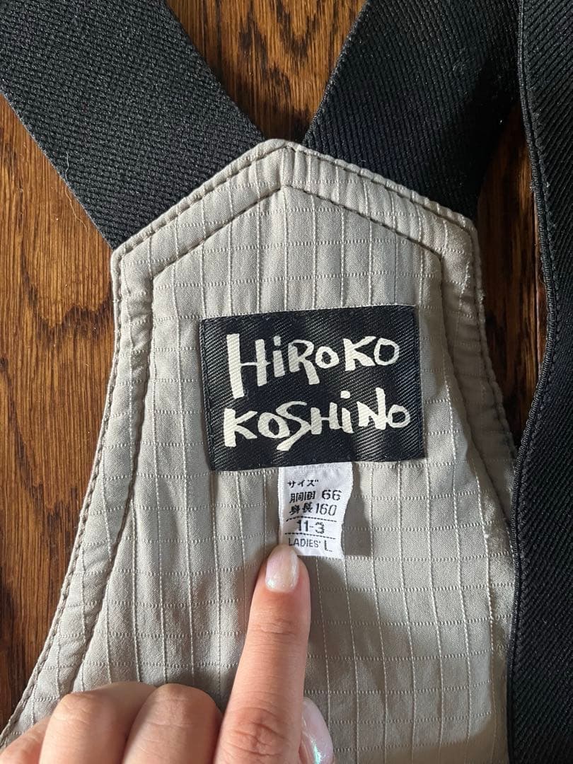 スノボーウェア　スキーウェア　KOSHINOHIROKO 上下セット