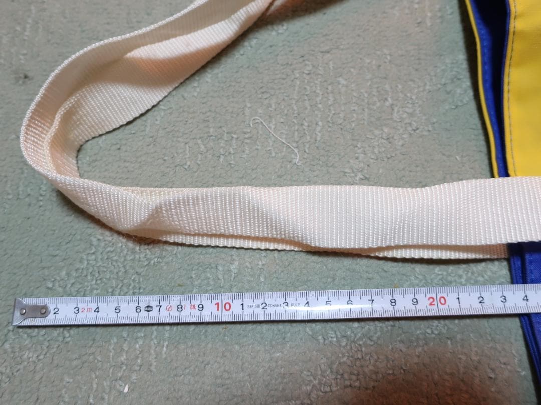 CAPCOM　青黄色のデザイントートバッグ　...mr