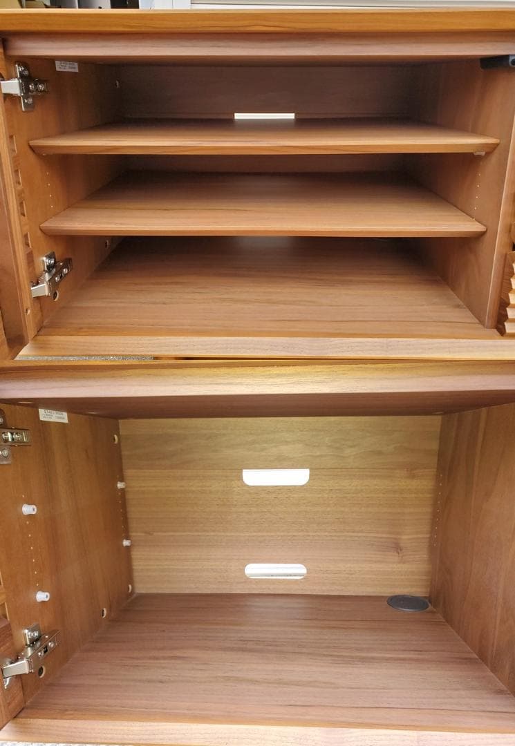 C134 美品！カリモク120幅　ソリッドボード（TV台）　QT4037R