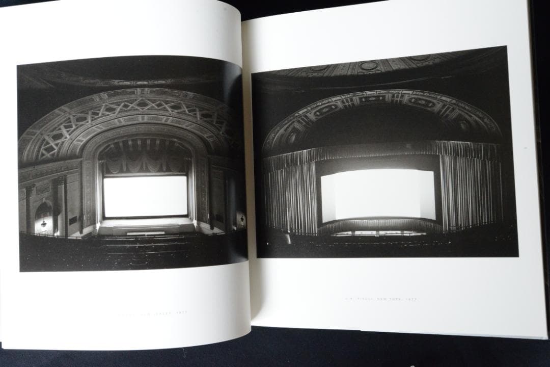 Hiroshi Sugimoto: Theaters｜杉本博司★再値下げしました