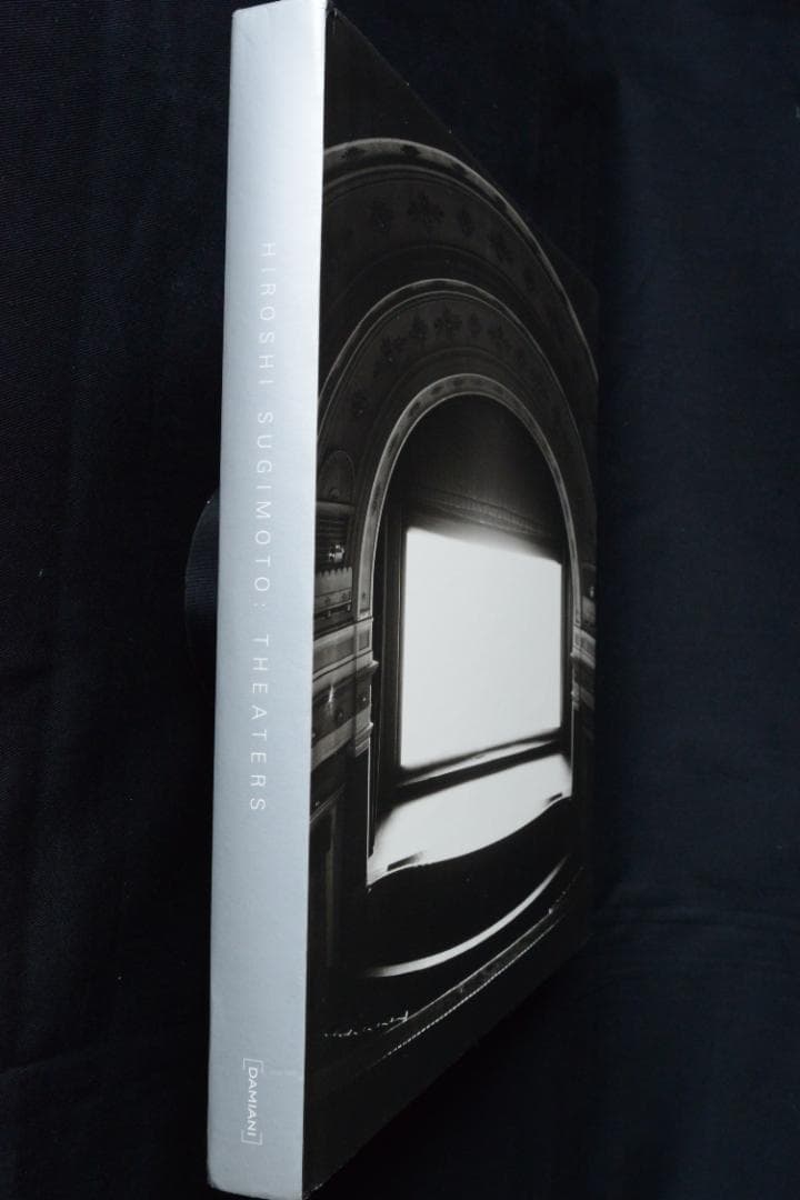 Hiroshi Sugimoto: Theaters｜杉本博司★再値下げしました