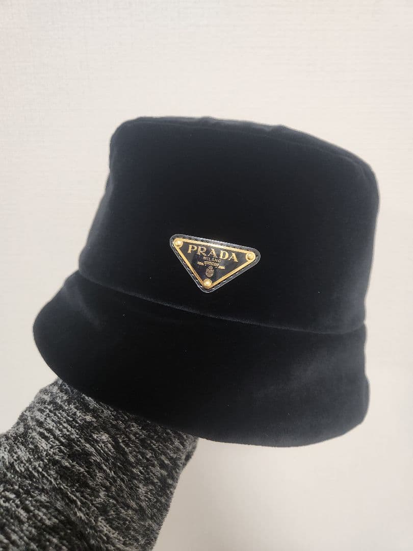 PRADA 黒 バケットハット ベルベット NFC反応アリ