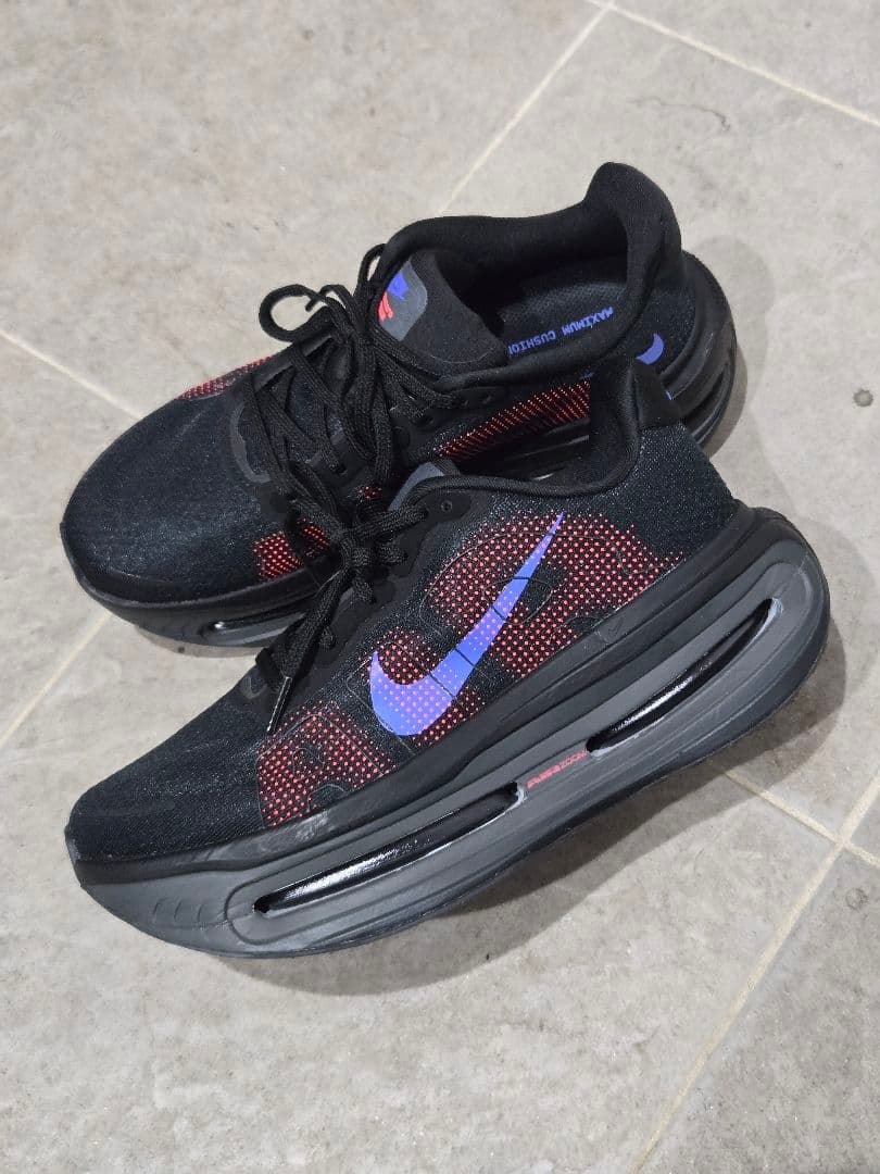 ナイキ　NIKE　ボメロプレミアム　スニーカー　２５cm