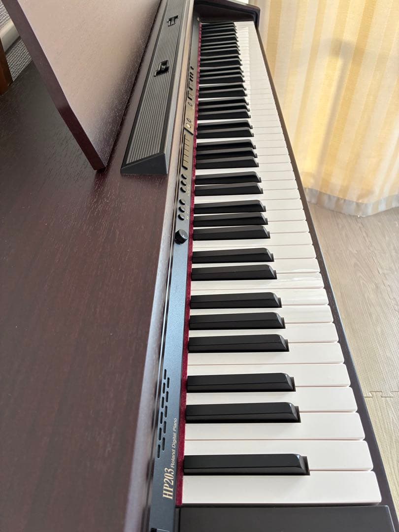 【送料込】ローランド 88鍵盤 電子ピアノ HP203