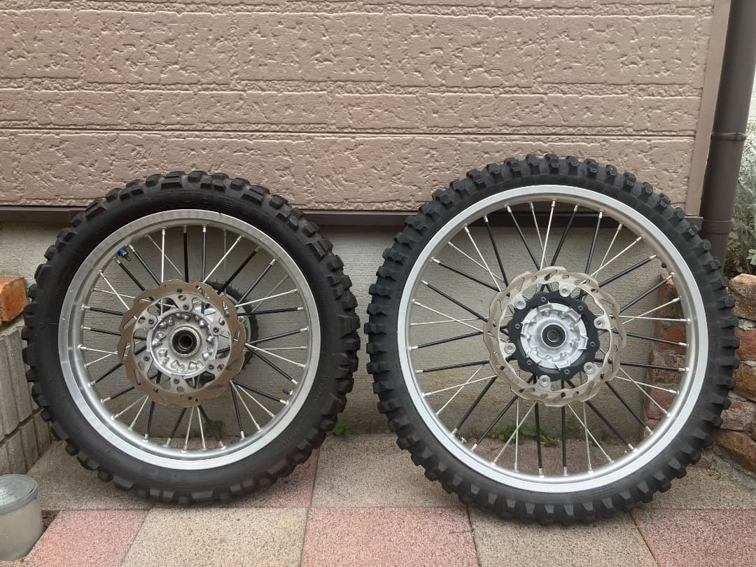 wr250rオフロード前後ホイールタイヤセット