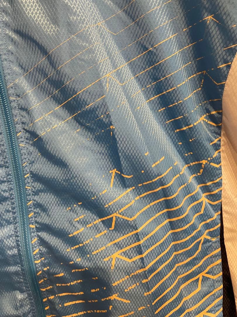 ジュビロ磐田ウインドブレーカーセットアップ上下XOサイズ