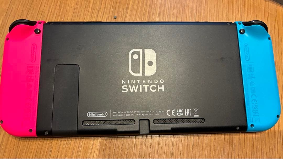 Nintendo Switch 本体　中古品、動作確認済み、初期化済み