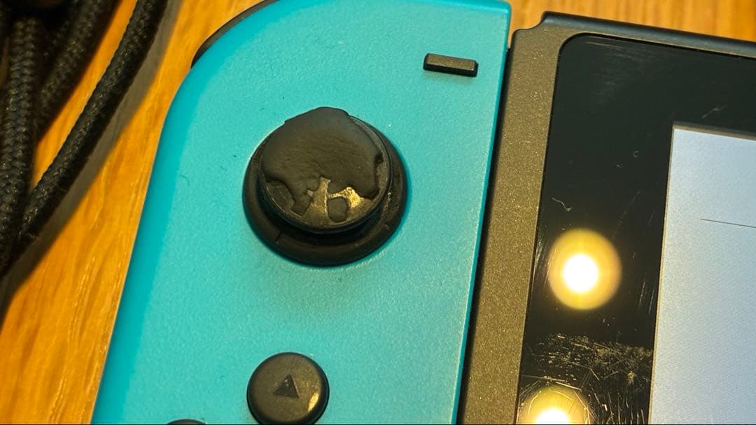 Nintendo Switch 本体　中古品、動作確認済み、初期化済み