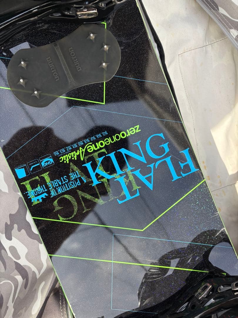 011 スノーボード 迷彩ケース付き