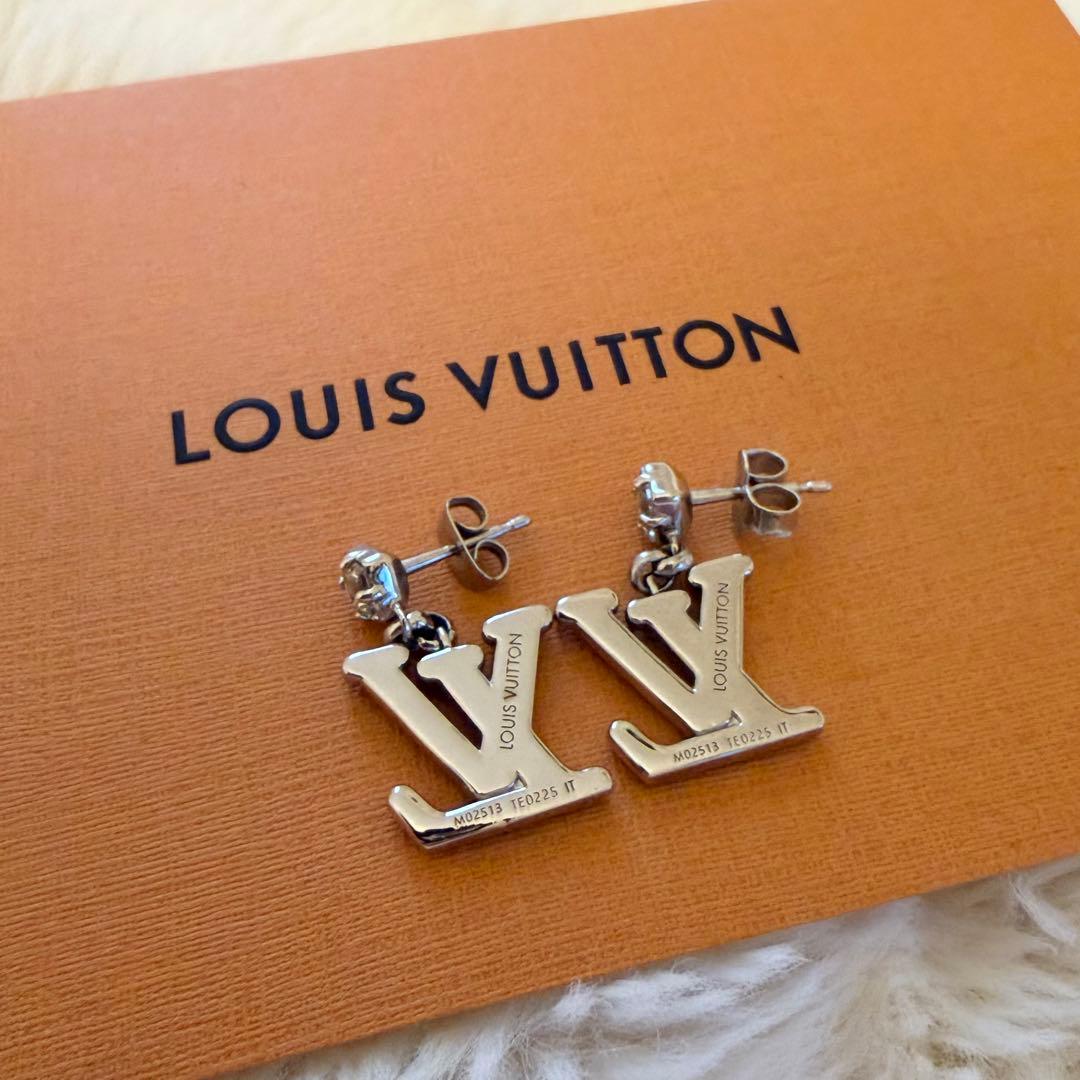 【正規品】ルイヴィトン ピアス レディ LV シルバー M02513