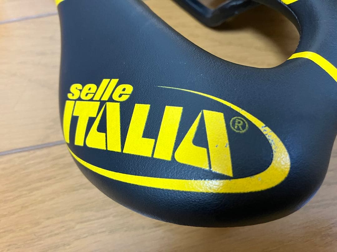 パーツ SELLE ITALIA SLR KIT CARBONIO SUPERFLOW